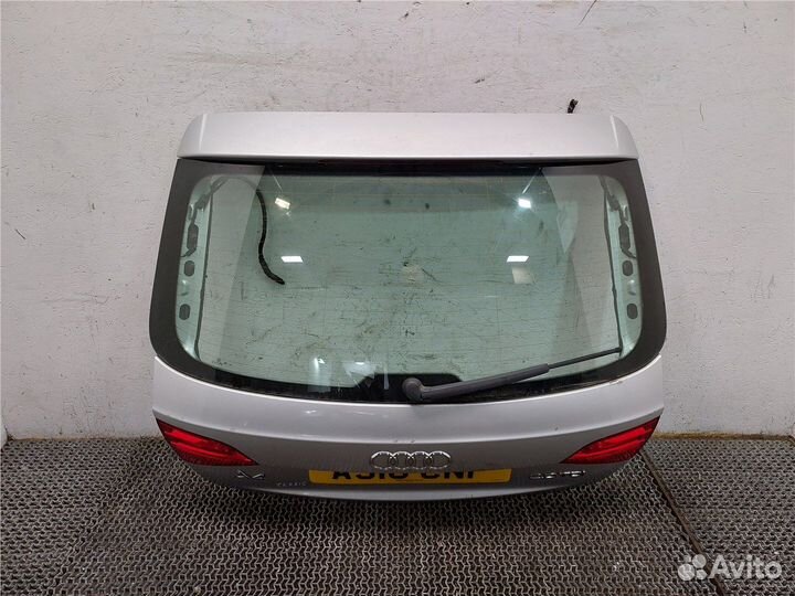 Ручка крышки багажника Audi A4 (B8), 2010