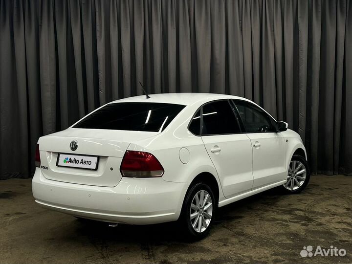 Volkswagen Polo 1.6 AT, 2013, 187 000 км