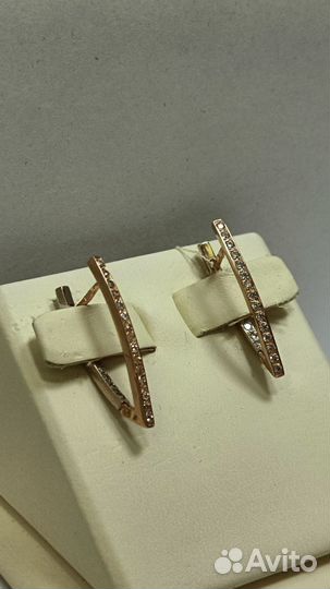 Золотые серьги