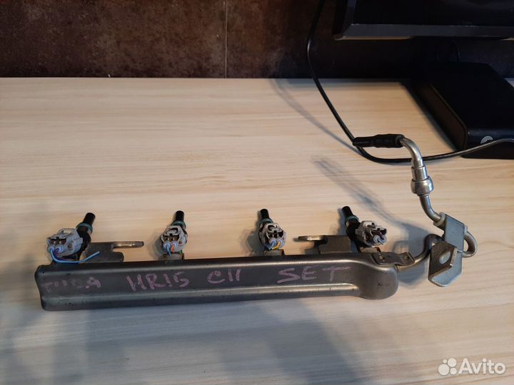 Топливная рампа с форсунками ниссан тиида