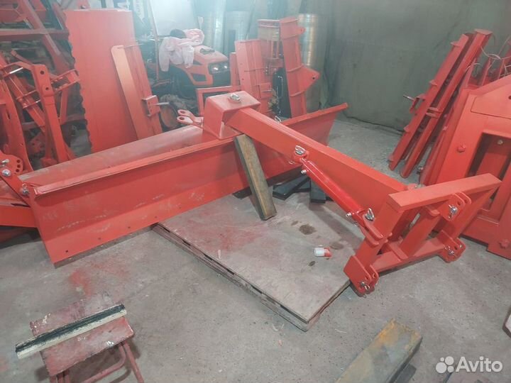 Гидравлический грейдерный отвал 3м на мтз