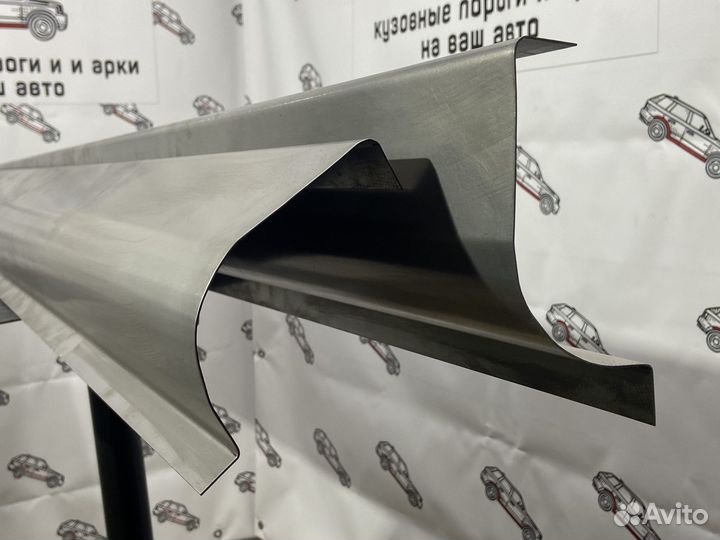 Ford Maverick пороги + усилители комплект