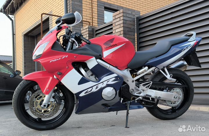 Honda cbr600f4i из Германии