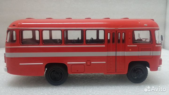 1:43 Паз-3201с №32