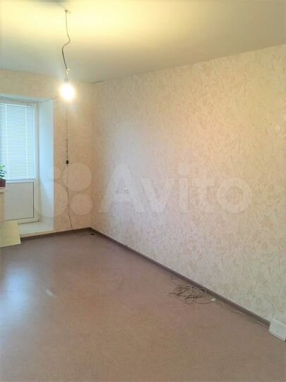 3-к. квартира, 80 м², 1/12 эт.