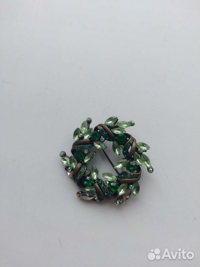 Брошки разные