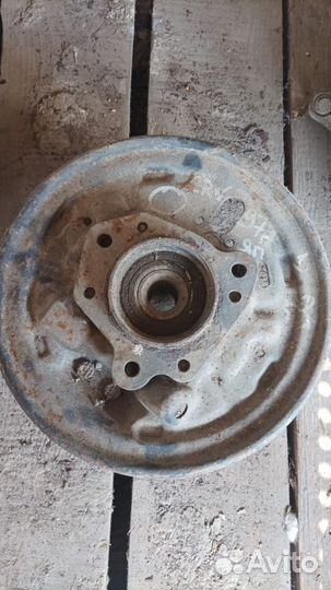 Honda CRV 97г ступица задняя с опорным диском