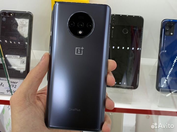 OnePlus 7T, 8/256 ГБ