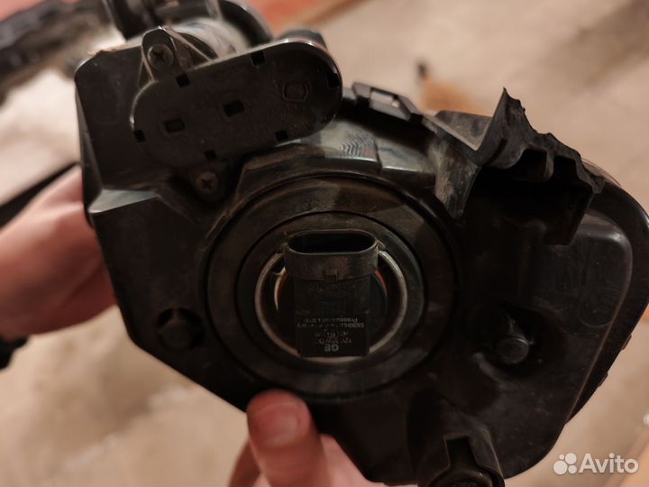 Противотуманная фара kia Ceed CD левая