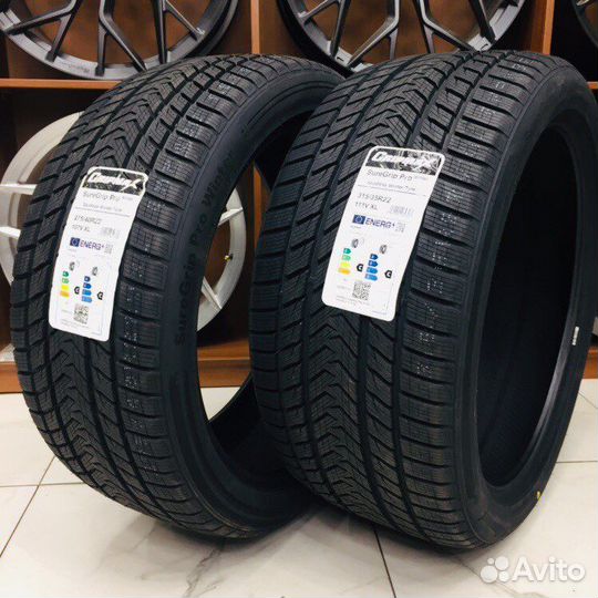 Gripmax SureGrip Pro Winter 275/40 R22 и 315/35 R22