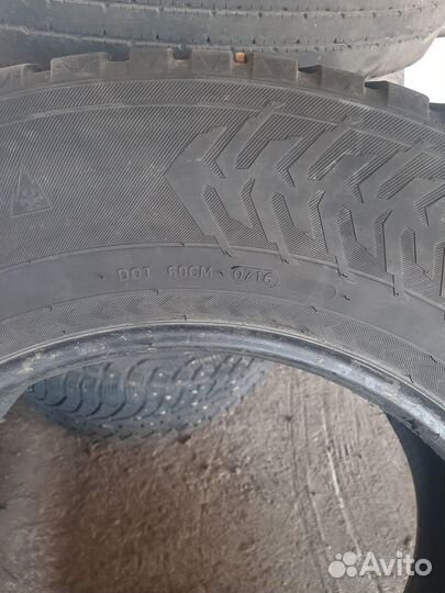 Nokian Tyres Hakkapeliitta 8 SUV 265/65 R17 116