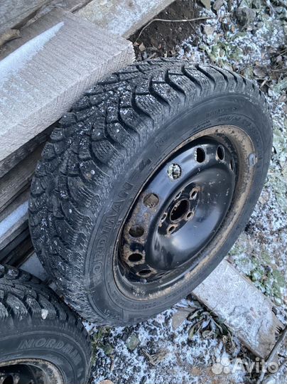 Nokian nordman 4 185/60 r15 с дисками