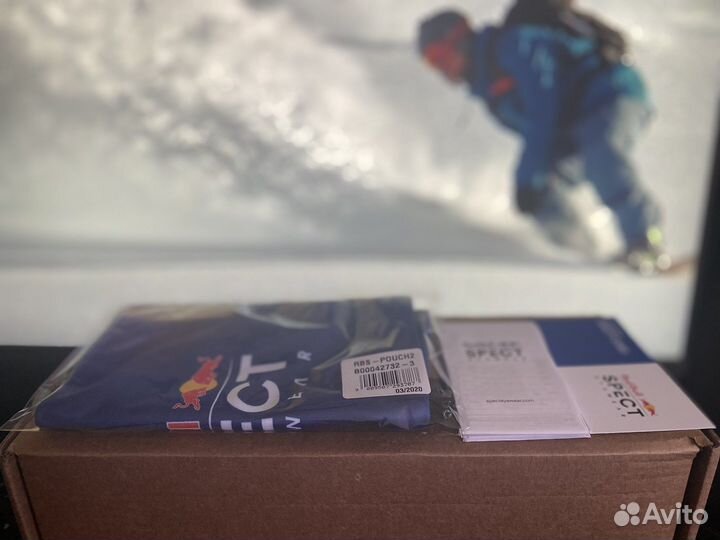 Маска Spect Red Bull Magnetron Eon