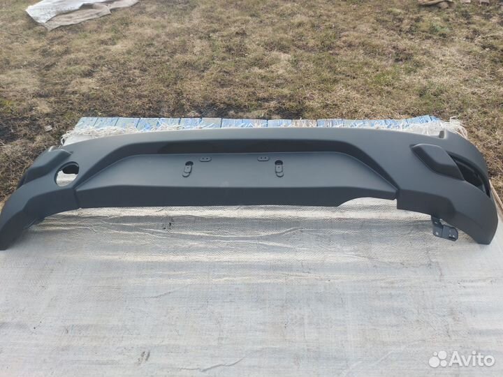 Задний бампер Ford EcoSport