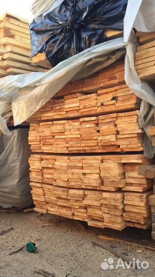 Доска обрезная естественной влажности хвоя 1 сорт