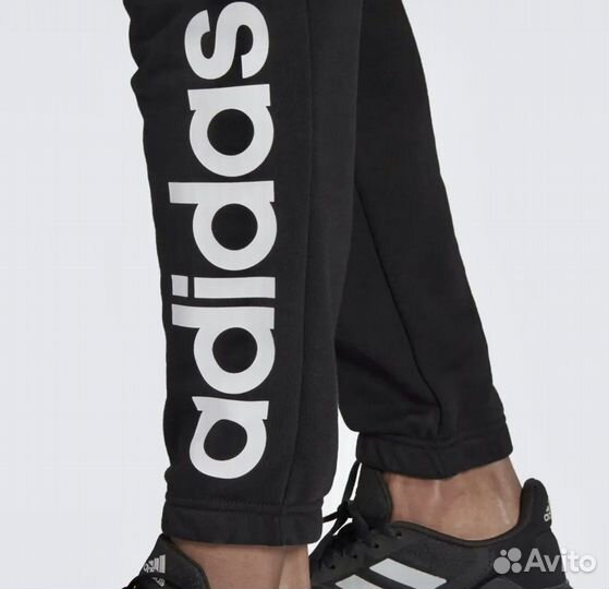 Оригиналы adidas essentials