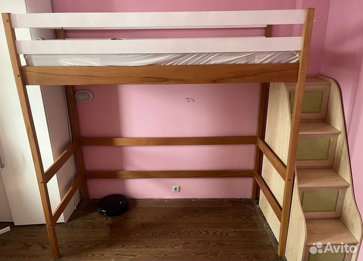Новая детская кровать-чердак из бука с матрасом