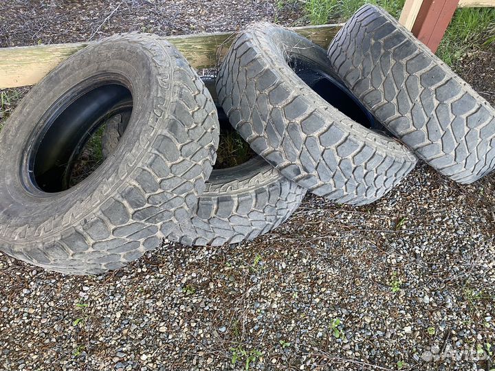 Pirelli Scorpion MTR 265/75 R16