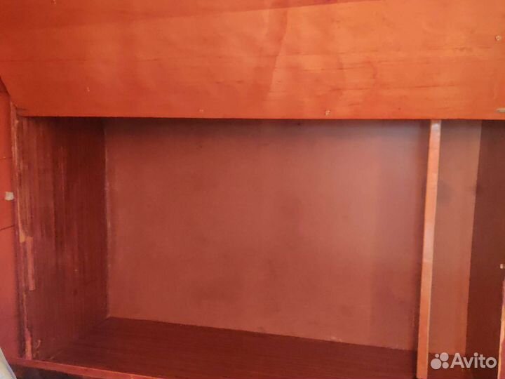 Шифонеры и шкафы бу