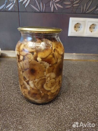 Грибы опята маринованные 1литр