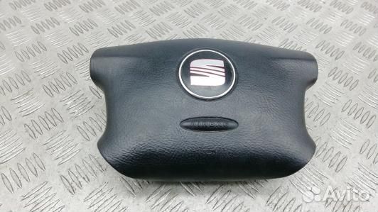 Подушка безопасности водителя seat alhambra 7M (6L