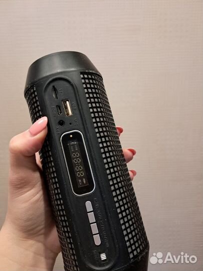 Блютуз колонка