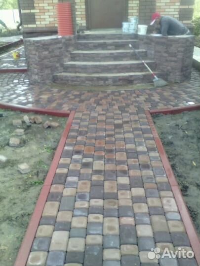 Укладка тротуарной плитки брусчатки под ключ