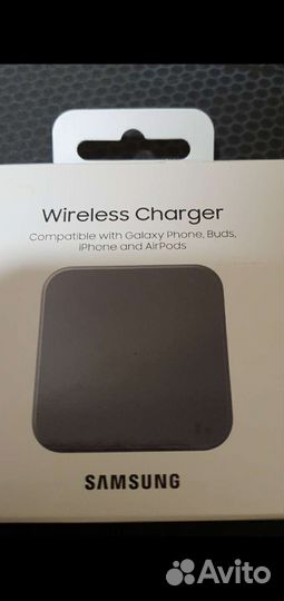 Samsung EP-P1300 Беспроводное зарядное устройство