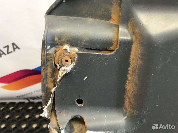 504044980 Продолжение двери правое Iveco Stralis