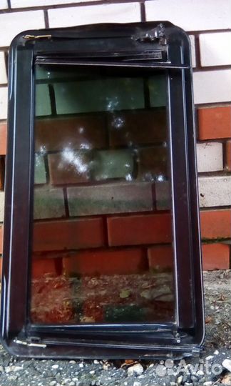 Стекло люка от BMW