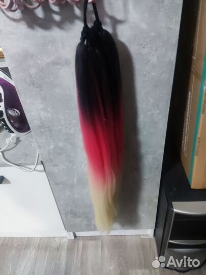 Хвост из канекалона