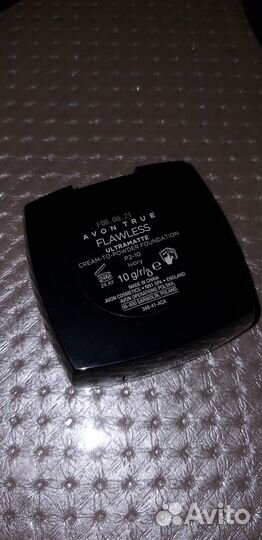 Пудра кремовая Avon