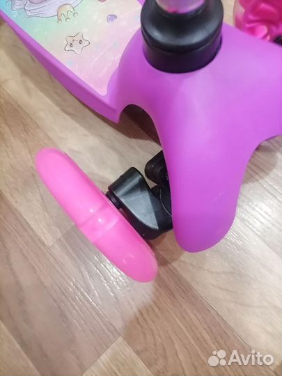 Самокат детский трехколесный