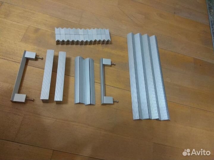 Алюминиевые ручки для мебели