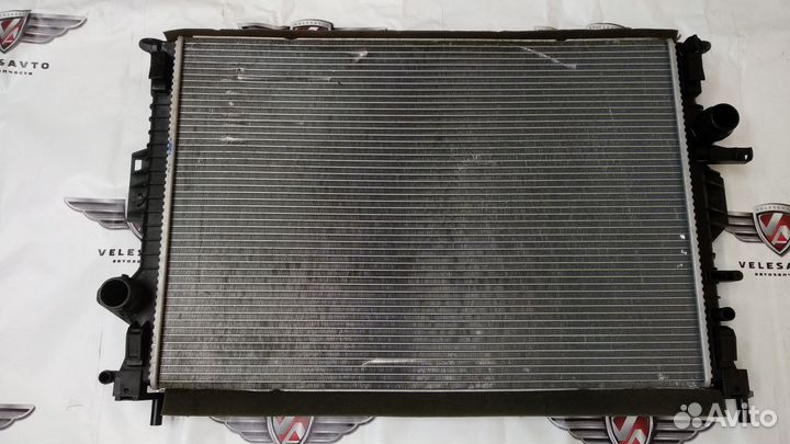 Радиатор охлаждения Ford Focus 3 2011-2019 год
