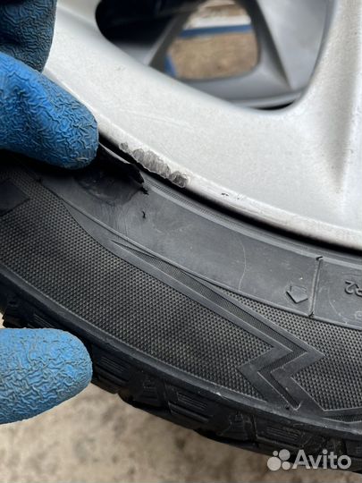 Goform W705 215/50 R17