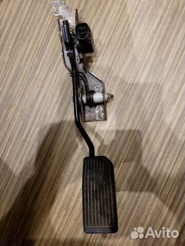 Педаль газа nissan almera Classic