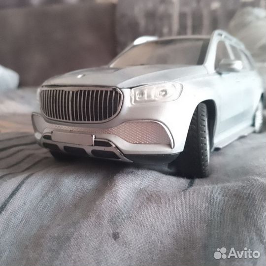 Модель автомобиля Мерседес