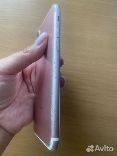 iPhone 7, 32 ГБ