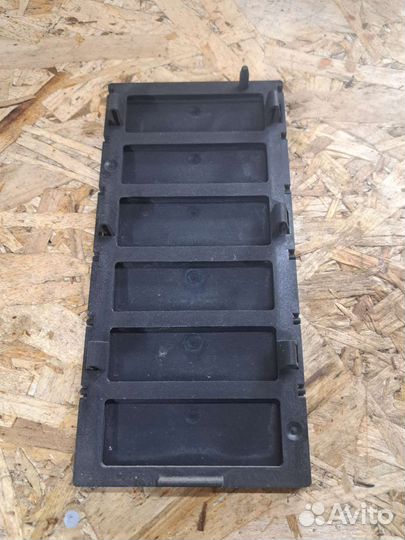 Накладка на переднюю панель