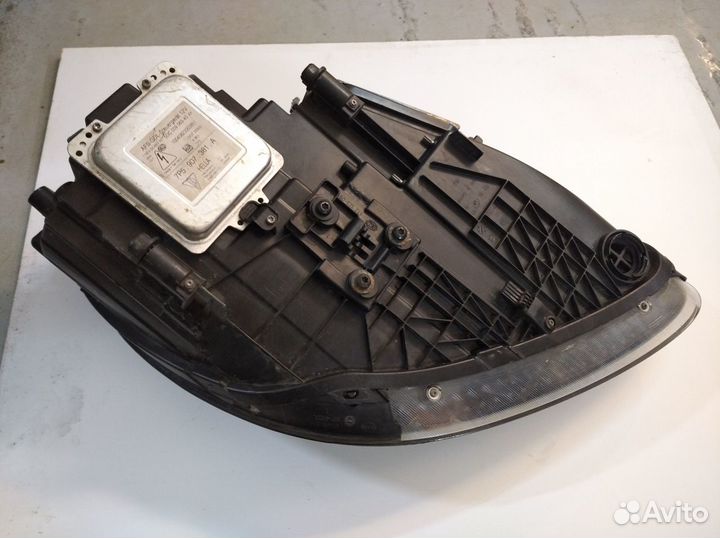 Фара левая Porsche Cayenne 2011-2017