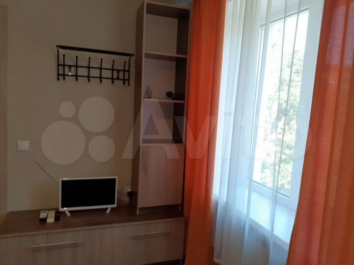 2-к. квартира, 30 м², 2/5 эт.