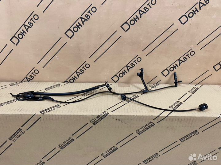 Датчик abs передний левый Toyota Rav4 50