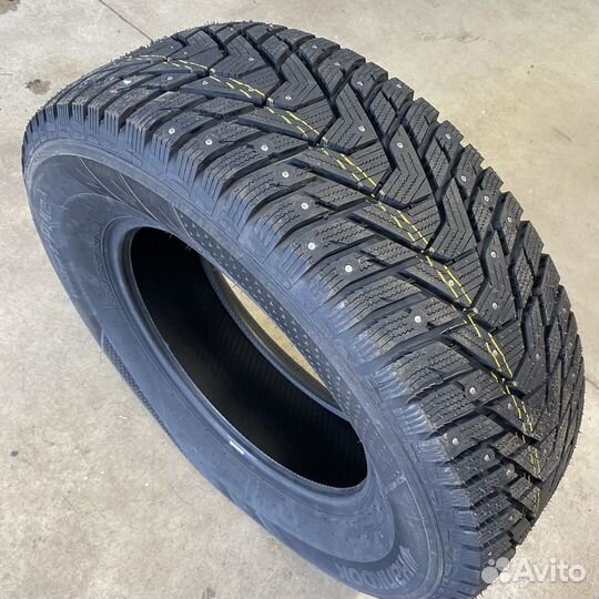 Hankook Winter i'Pike X W429A 225/55 R18 T