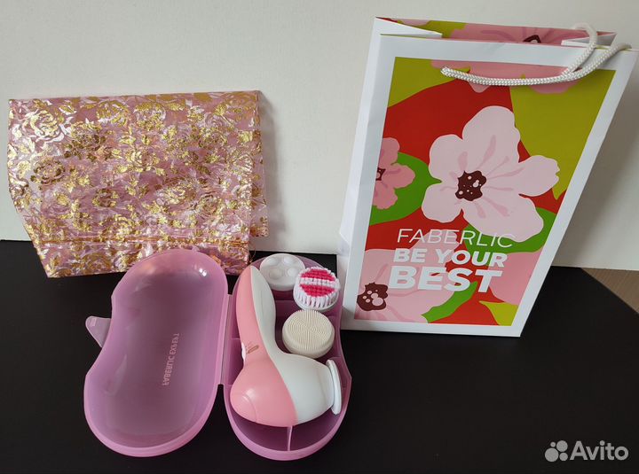 Набор для ухода за кожей лица, массажёр Faberlic