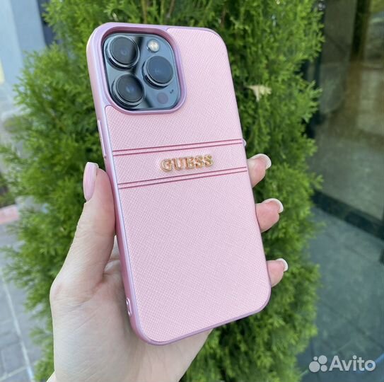 Чехол накладка Guess на iPhone 14/13