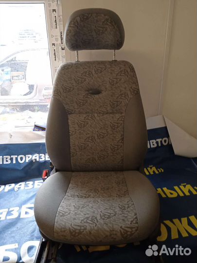 Сиденье переднее Калина 1 седан правое