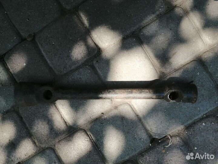 Балонный ключ 18/38