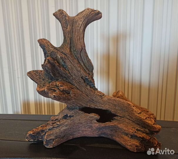 Коряга в аквариум