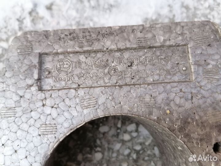 Абсорбер заднего бампера Kia Sorento 2 XM